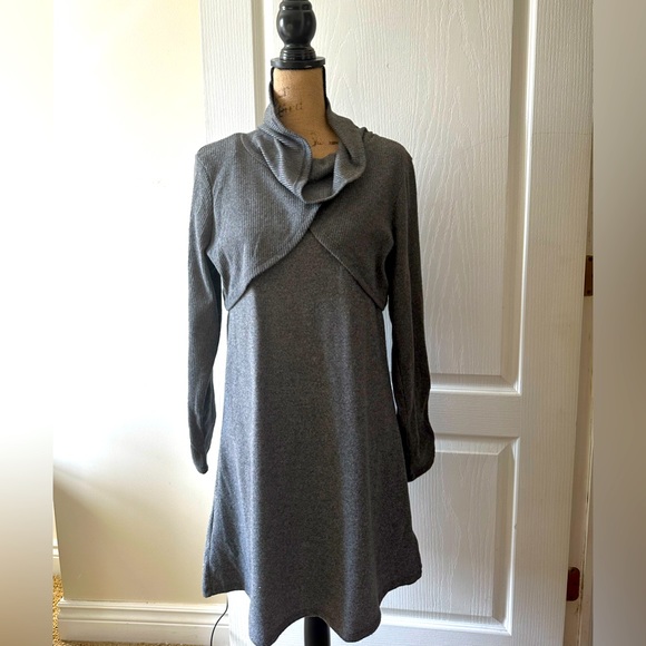 Absolutely Famous Gray Dress With Shrug. XL - Picture 11 of 13